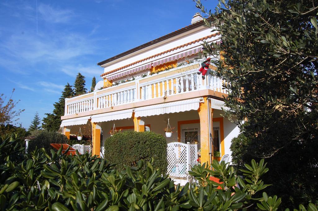 קרק Apartments Setka מראה חיצוני תמונה